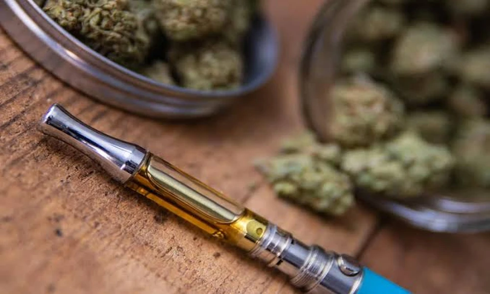How Hemp-Derived Cannabinoids Are Changing the Vaping Experience